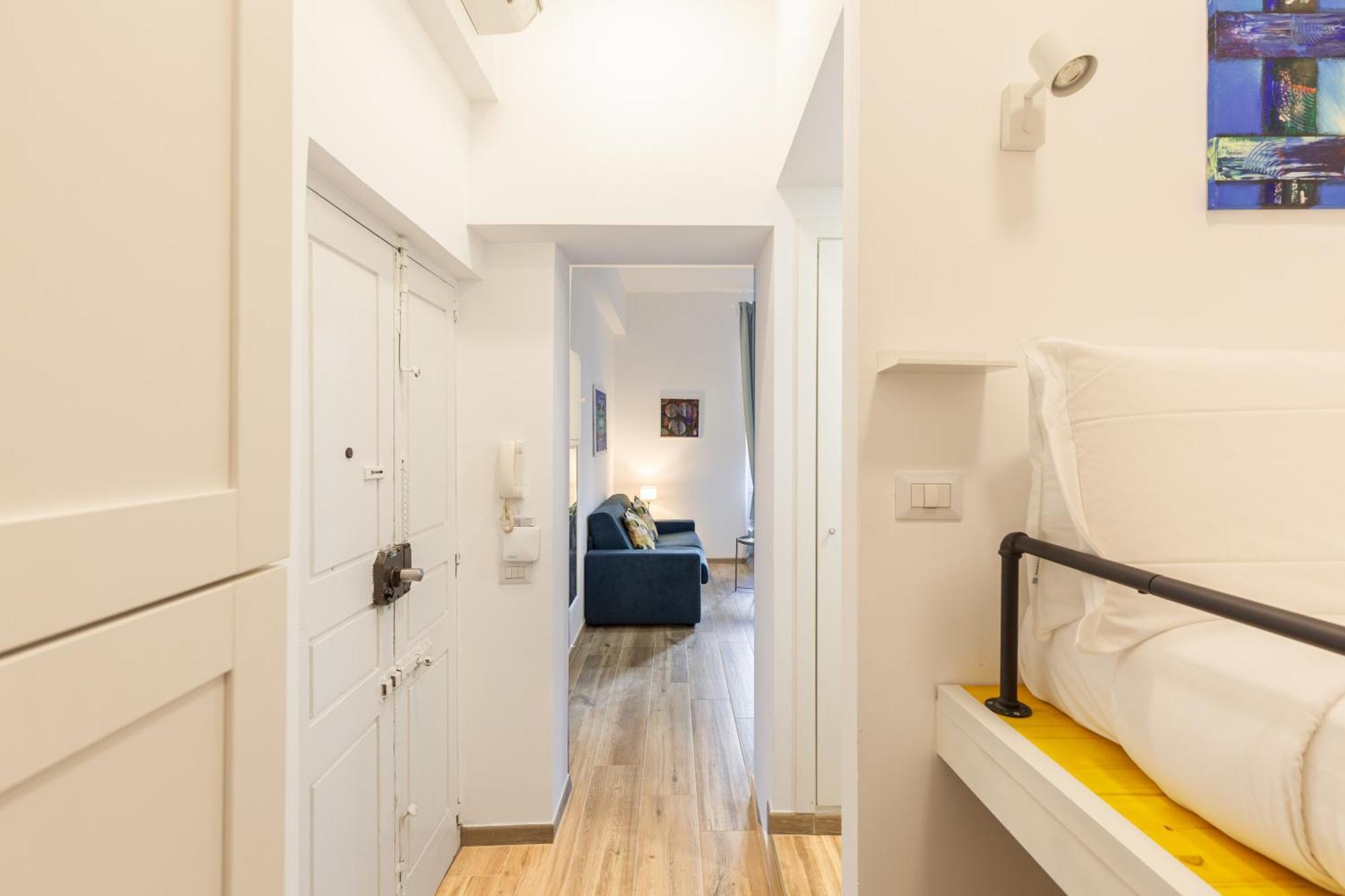 Hostly-the Porta Pia Suite-rome Centre With Charme Apartment Rom