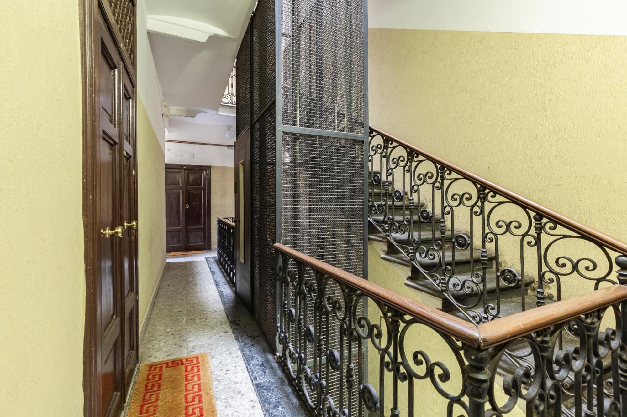 Hostly-the Porta Pia Suite-rome Centre With Charme Apartment Rom