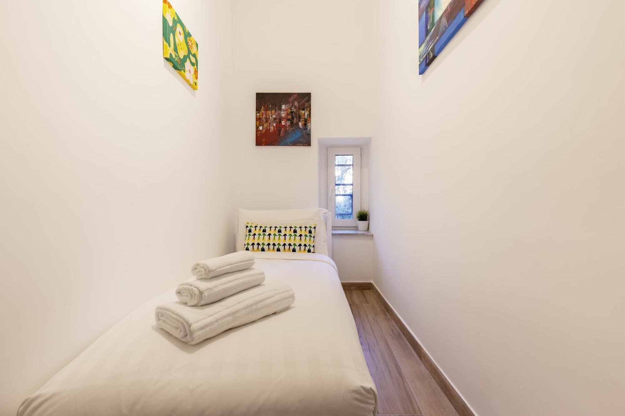 Hostly-the Porta Pia Suite-rome Centre With Charme Apartment Rom